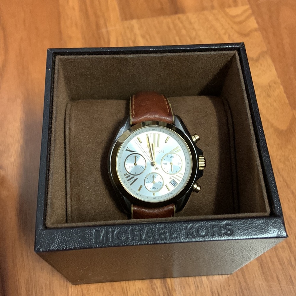 Michael Kors Bradshaw Chronograph Silver Dial Tan Leather Ladies Watch - Picture 11 of 11